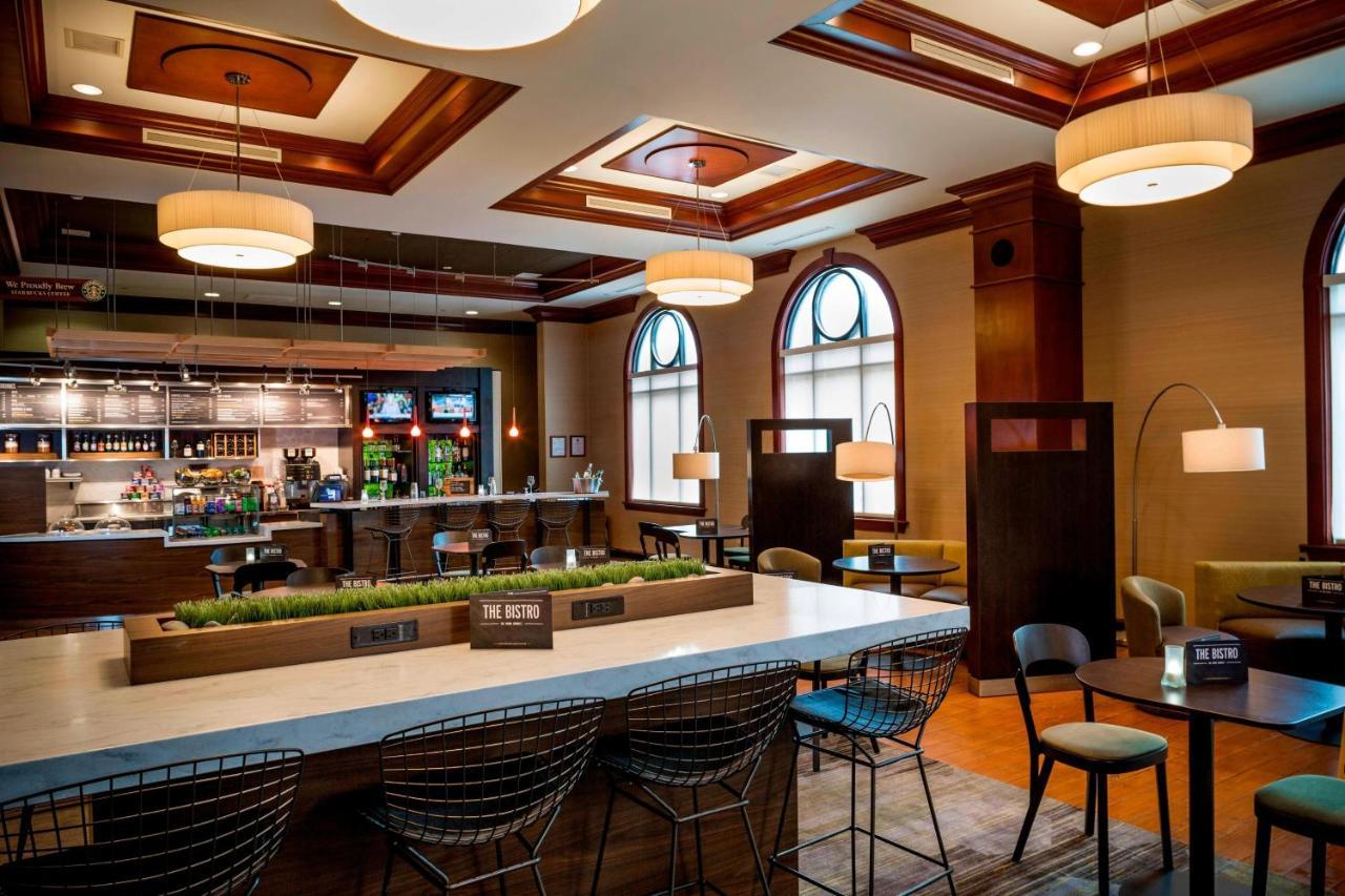 Courtyard By Marriott Norfolk Downtown Exterior foto